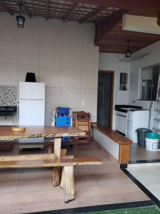 Linda Casa 3 Quartos Castelhanos Es アンシエタ エクステリア 写真